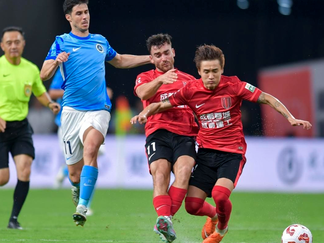 中国险胜英格兰，阿什拉夫状态火热