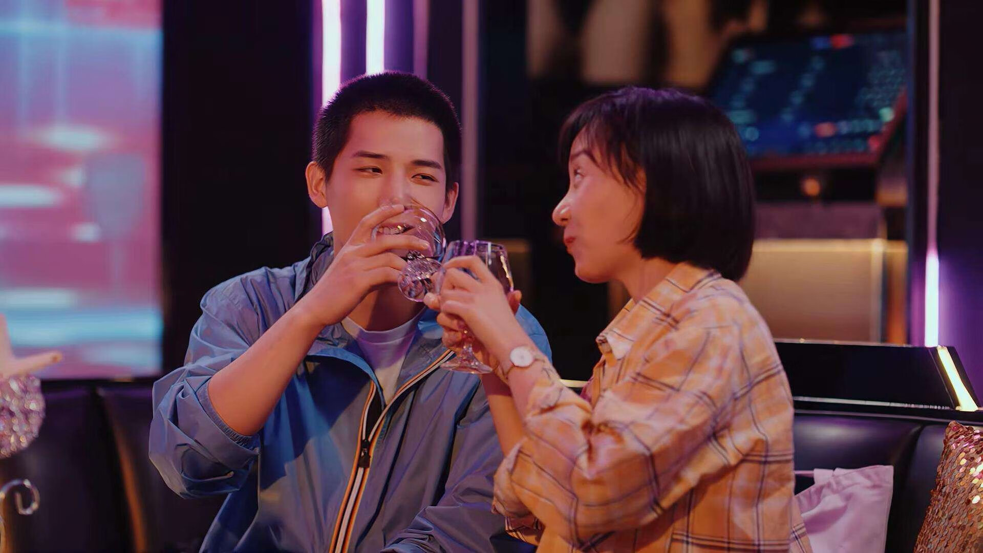 跨界唯一性，灰熊碾压雄鹿与哈登的F1街道赛征服