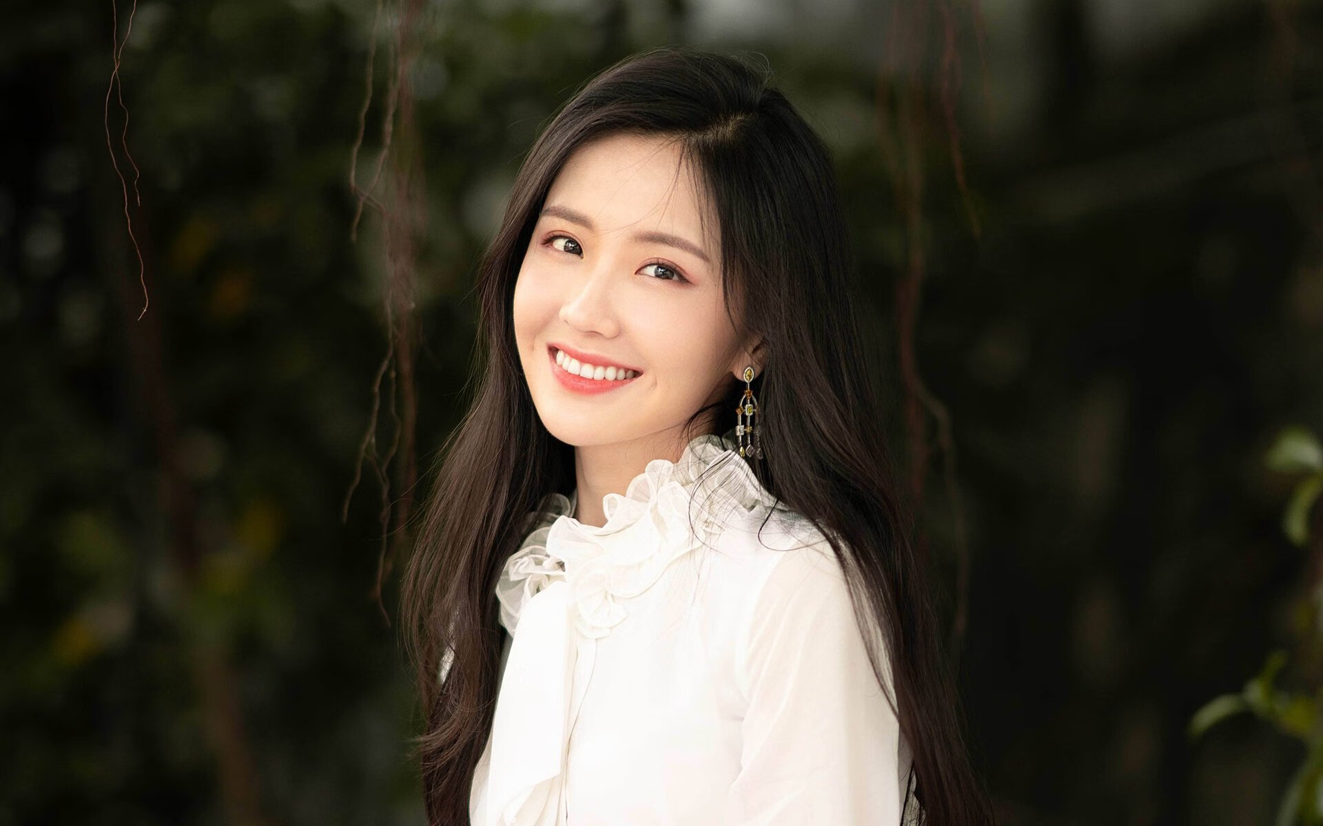 当阿什拉夫爆发，佛罗伦萨拿下的为何是葡萄牙，一场足球与文化的地缘解构